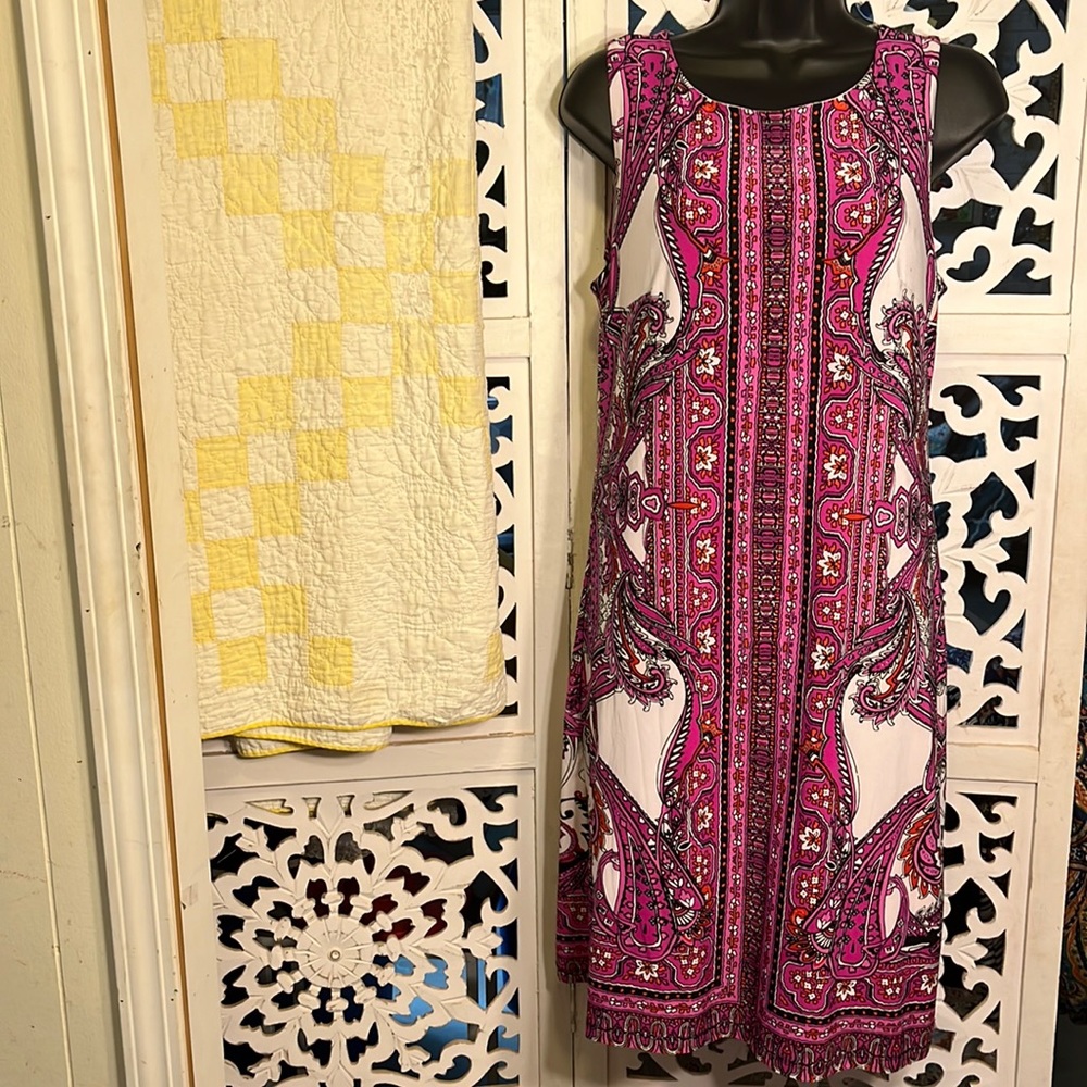 INC International Concepts- super pretty and comfortable summer dress. Size M